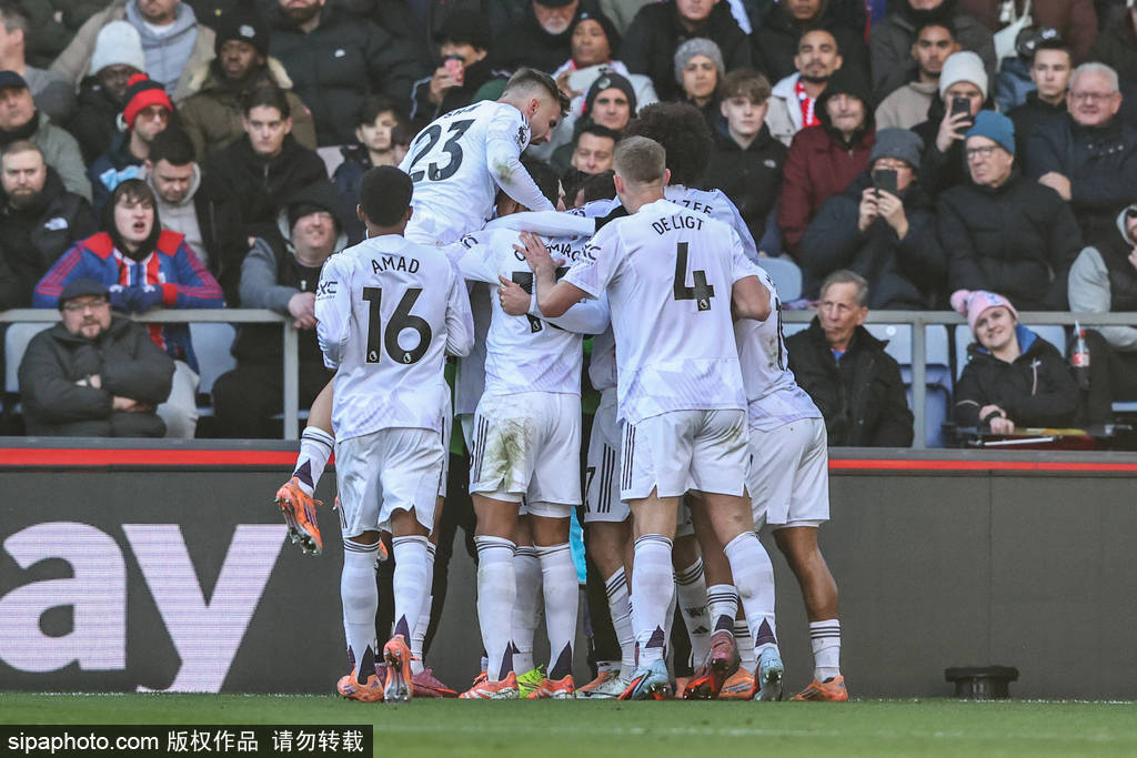 若单一转会窗签下两位转会费上亿欧的球员，利物浦将创历史